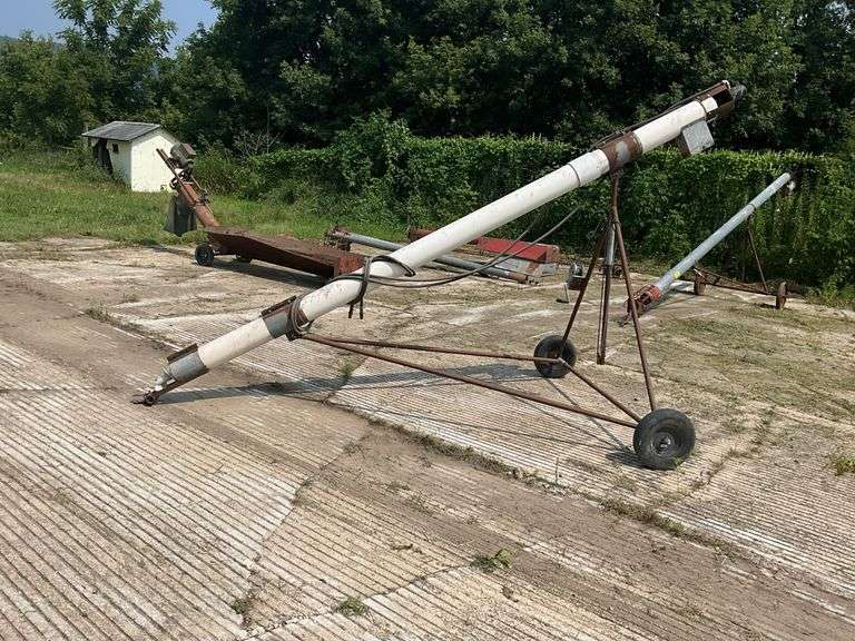 6"x13ft Poly Brush Hydraulic Driven Seed Auger on Cart