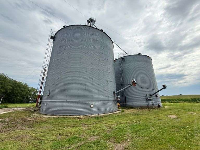 Complete 275,000-Bushel Grain Storage & Handling System — Turn-Key Facility | Chester, IA