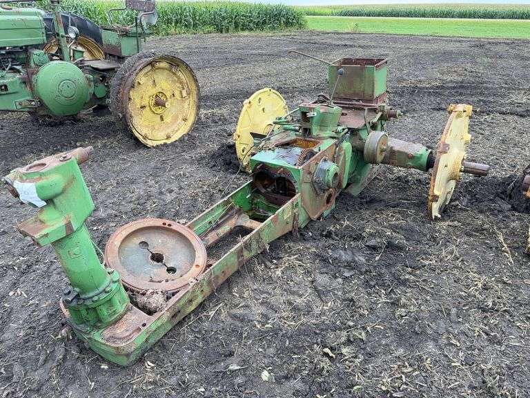 John Deere 620 Parts Tractor