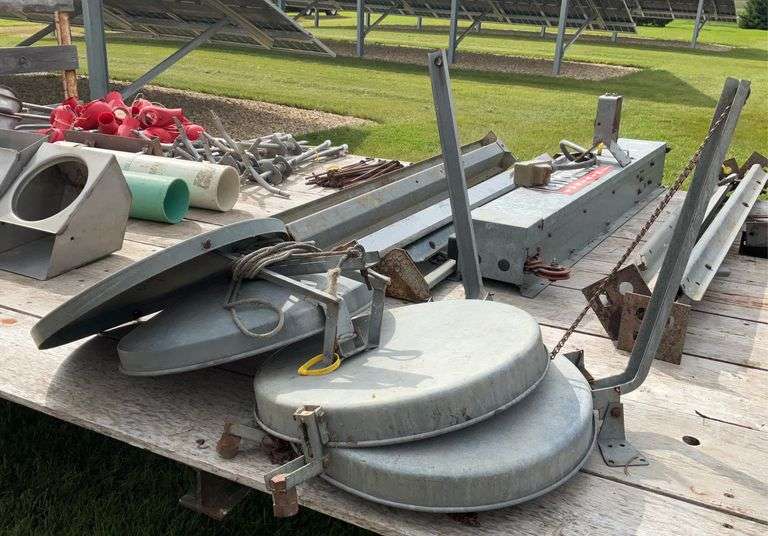 (4) 22in bulk bin lid