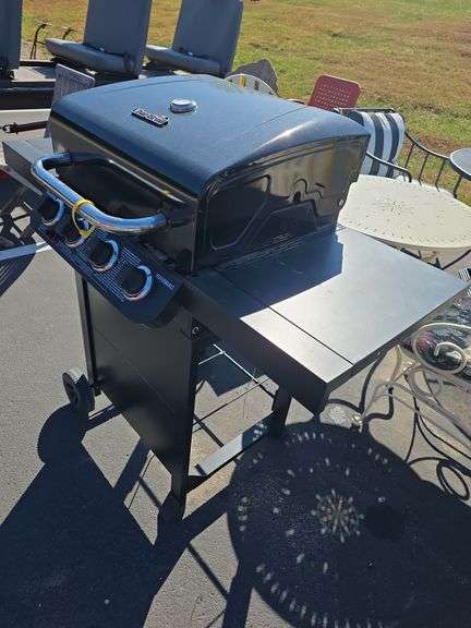 Char-Broil gas grill