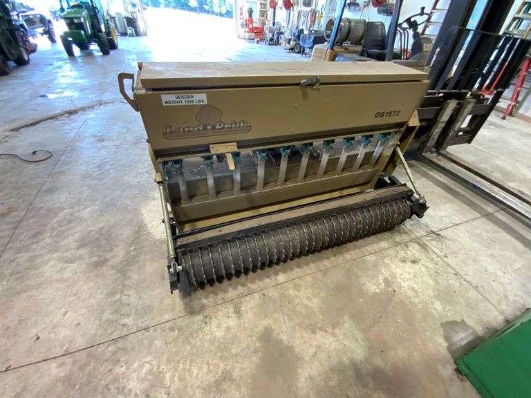 Land Pride solid stand over seeder, 1572, 3pt w/rear cultipacker