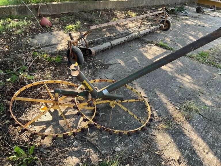 Furrowed Rake Pollard moldboard plow corn stalk furrow rake - Hamilton-Maring Auction ...