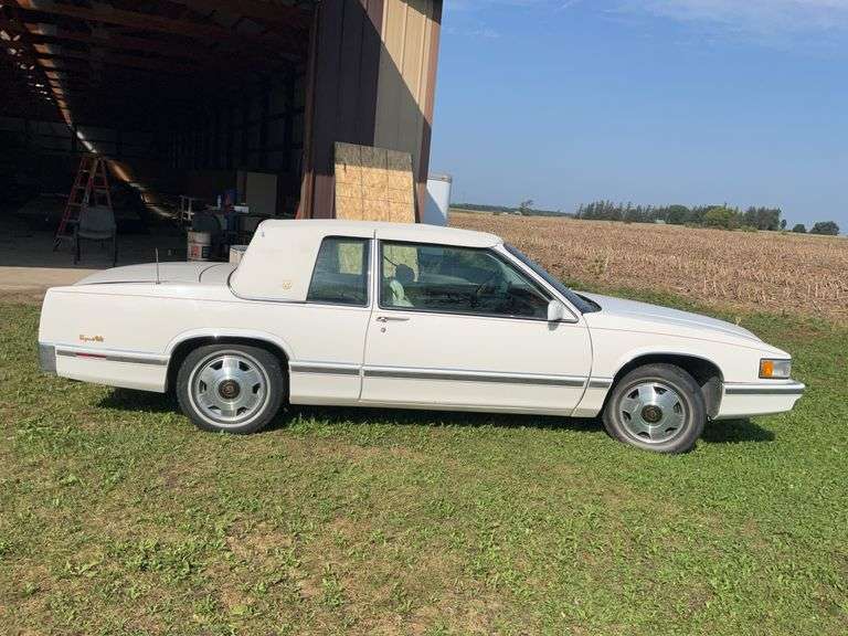 ** 1992 Cadillac Coupe Deville, 2dr, believe it has a bad fuel pump