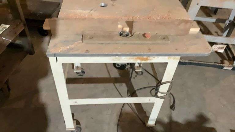 Dual Router Table with (2) Routers - Hamilton-Maring Auction Group