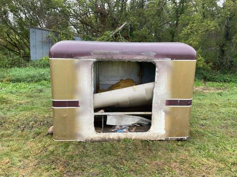 Peterbuilt 36” flat top sleeper