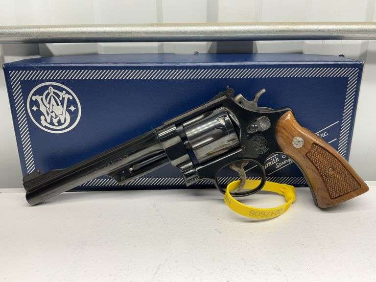 Smith & Wesson Model 27-5 "Outnumbered" Double Action Revolver, S&W .357 Ma