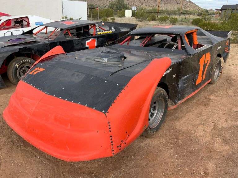 Racecar, Black #17, V8 Motor and Trans