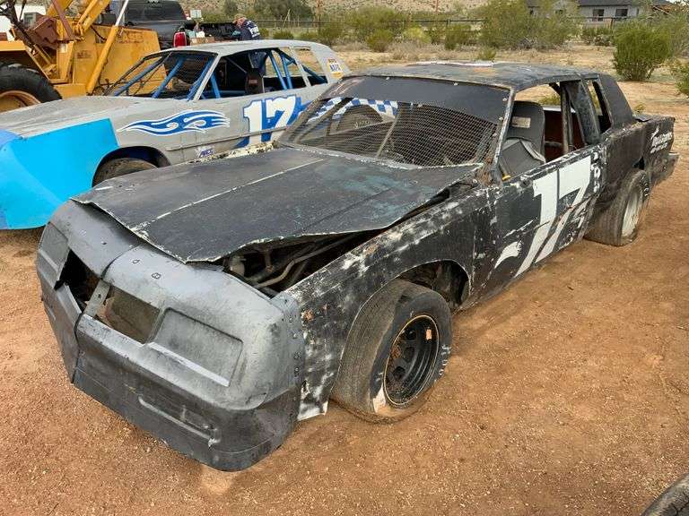 Race Car Black #17, Monte Carlo, V8 Motor,  Trans