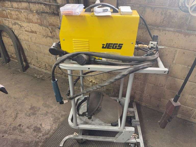 Jegs Cut-40 DV Inverter Plasma Cutter 120/220V Single Phase, Sells with Met