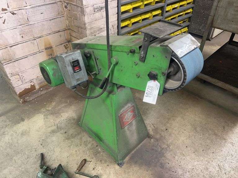 EHG Abrasive Belt Sander, 220V, 3 Phase Motor, 6” Belt, 3KW/Approximately 4