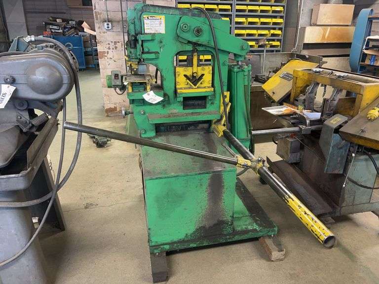 Uni-Hydro Model 42-14SLS 42 Ton Ironworker, 3HP, 220v, 3 Phase Motor, Indus