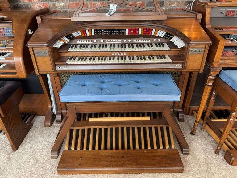 Baldwin Cinema II Model 214DR Electric Double Keyboard Organ, 61 Keys, Buil