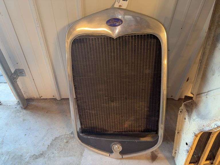 Ford Model Radiator Sheld Ford Model A Radiator And Shroud - Hamilton-Maring Auction Group