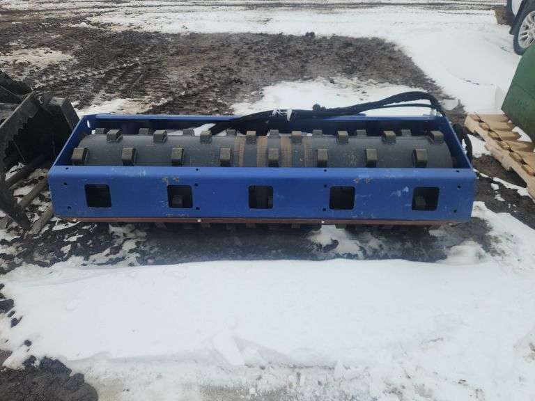 Handy Model HVR76 Skid Mount Vibrating Roller, 76" Drum, Like New, SN:VR202