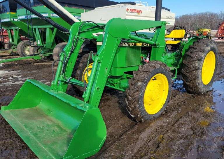 John Deere 2240 MFWD Tractor with Loader, Dual Hydraulics, 14.9x28 Rears, 3