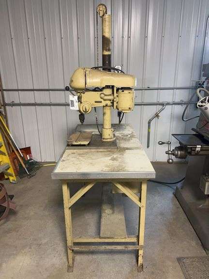 Delta Drill Press, 120V, mounted on steel framed Shop Table 25”x 49”x 33.5”