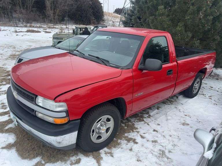 2000 Chevrolet Silverado 1500 Pickup, 4.3l V6, 5 Speed Manual, 2WD, Single 