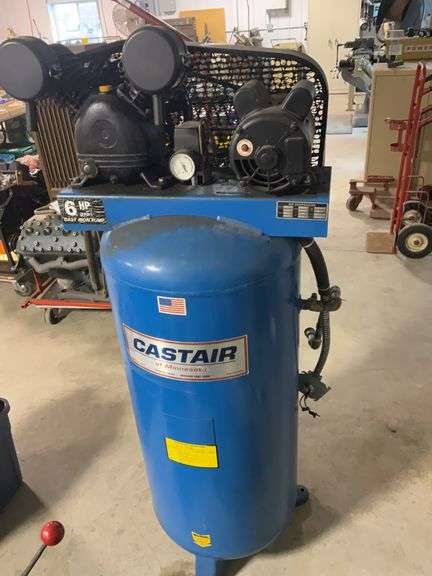 Castair 6Hp, 230V,120 PSI, 60Gal, Air Compressor, 15.95 CFM (working as it