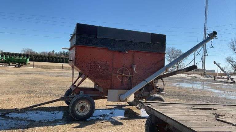 Seed Wagon w/side auger & motor