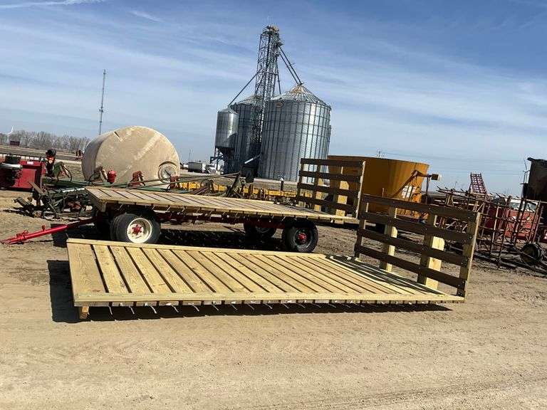 16ft new treated hay rack top