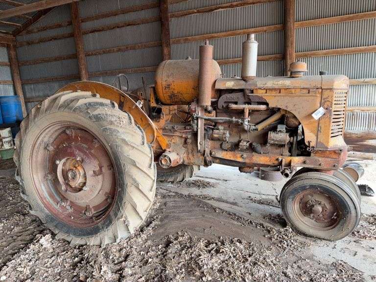 Minneapolis Moline U LP, Wheel Weights, Fenders, Rock Shaft, Non-Running At