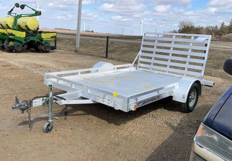 ** 2012 Featherlite 1693 10ft Alum Trailer w/Ramp

VIN/4FGA5101XCF136433
