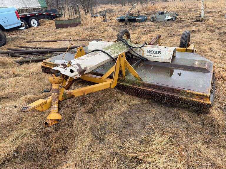 Woods Twin Cadet 121 Pull Type Brush Cutter, 10’, 540 PTO, Hydraulic Lift, 