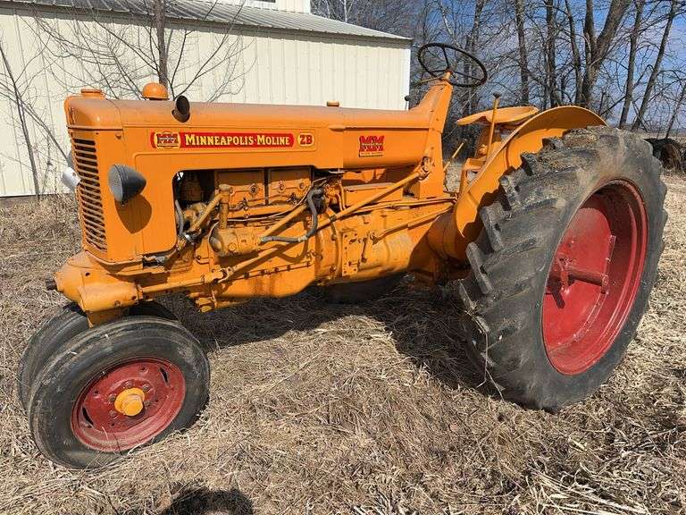 Minneapolis Moline ZB Gas Tractor, Older Restoration, Narrow Front, 13.6x38