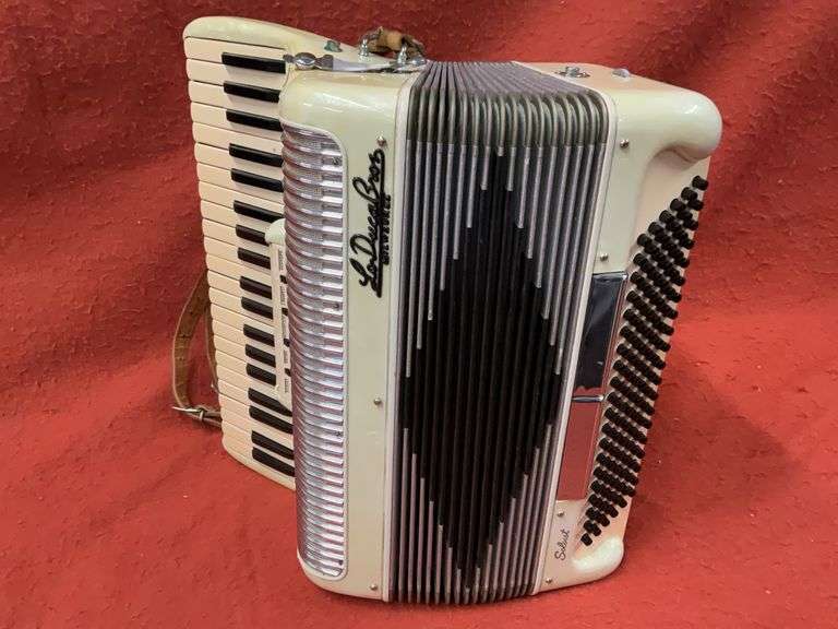 Lo Duca Bros. Milwaukee Piano Accordion, Soloist, Multiple Register Switche