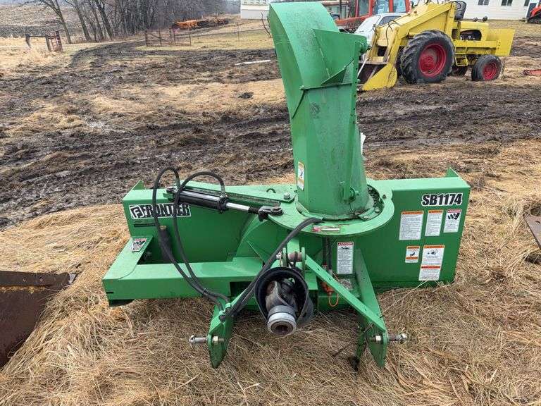 Frontier SB1174 3 Point Snowblower, 6’, 2 Stage, Single Auger, Hydraulic Sn
