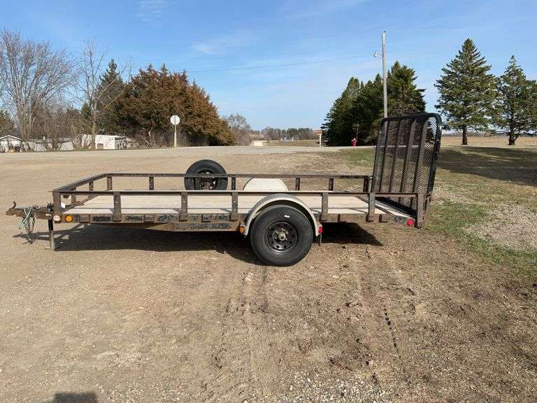 2020 PJ 7’x14’ Single Axle Trailer Flip Down Mesh Ramp,Removable Sides Stak