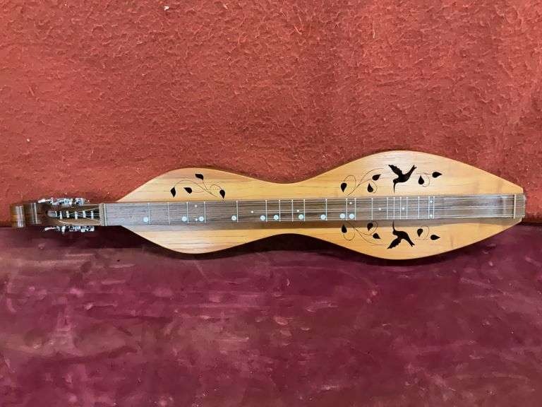 4-String McSpadden Appalachian/Mountain Dulcimer,  Raised Fretboard, Gear T