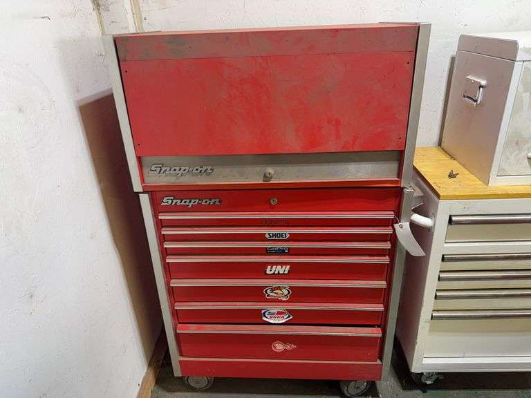 Snap-On Tool Chest/Rolling Cabinet Combination