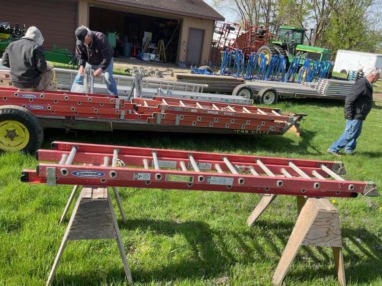 16ft Werner extension ladder