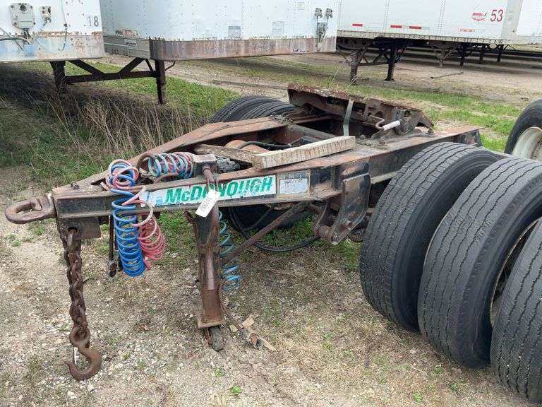 Single Axle Semi Converter Dolly Spring Ride 22.5 Tires. Has Not Been Used 