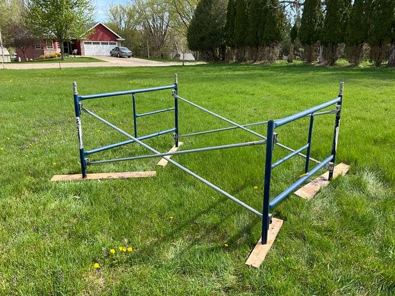 MetalTech 3ft x 5ft scaffolding