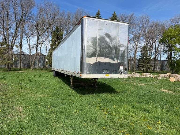 ** 53ft Dry Van, newer roof