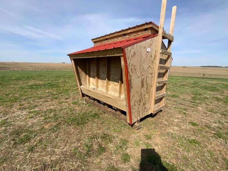 K-1 Steer Stuffer Cattle Feeder