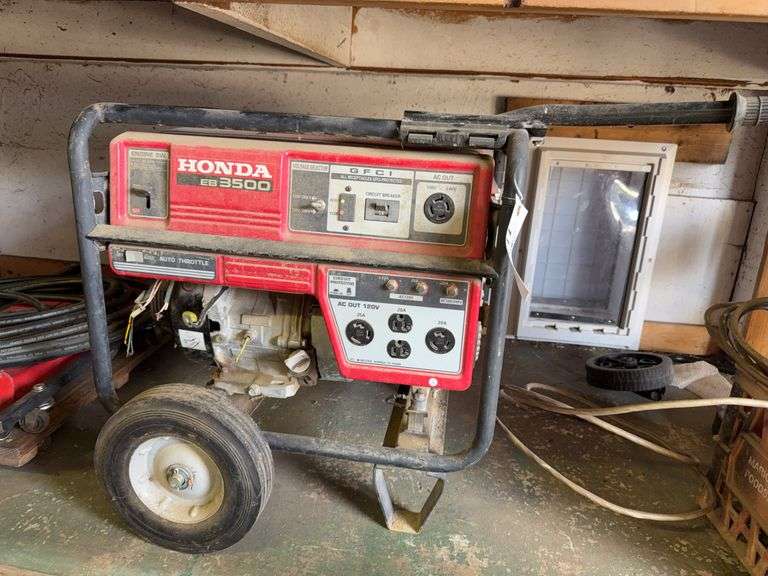 Honda 3500 EB Generator 120/240V, Motor is Free (condition unknown)