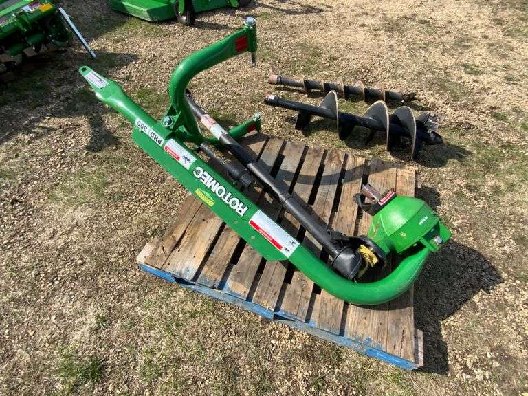 Rotomec 3pt Post Hole Auger
**LOTS 105301, 105302, 105303, 105304, 105305