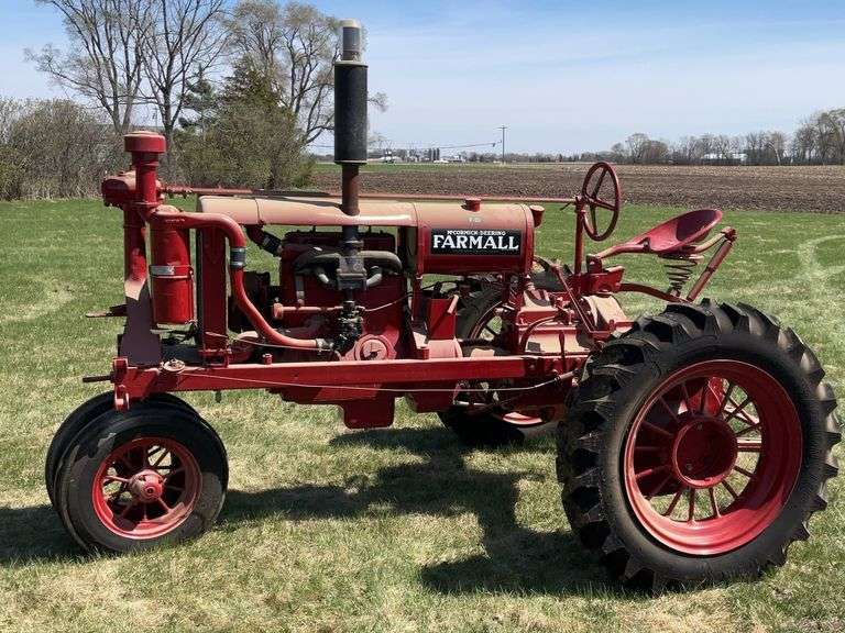 1938 McCormick Deering Farmall F-20 Restored Tractor NF 11-2-28 Tires Front