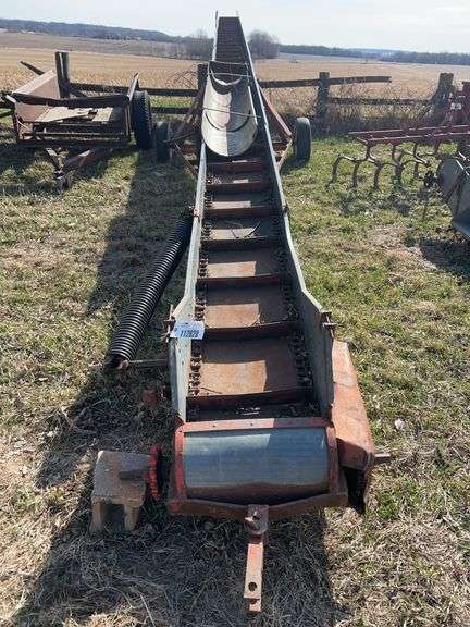 Owatonna Chain Elevator with Hopper, PTO Drive, on Transport, Approximately