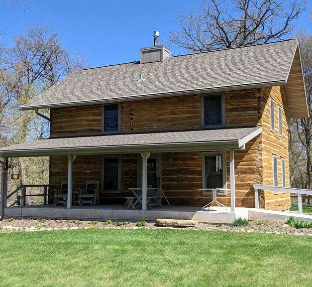 Online Only 6+/- Acre County Building Site with Log Home outside of Wanamingo, MN 