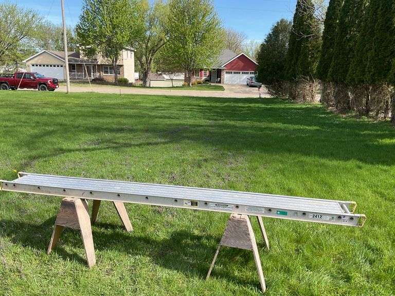 Werner task-master 12ft x 14in aluminum scaffolding plank