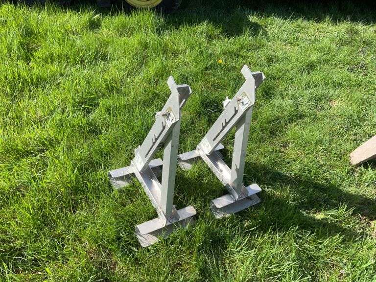 2 platform ladder jacks
