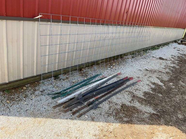 16’ cattle panel and fence posts