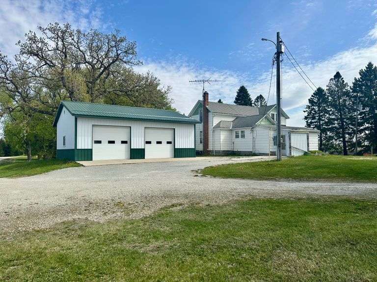 Online Only 10 Acre Country Homestead Outside of Owatonna, MN for the Roger Behne Estate
