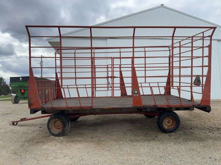 Meyers 9āx18ā Bale Throw Wagon, Wooden Deck, Metal Sides, On Meyers Running