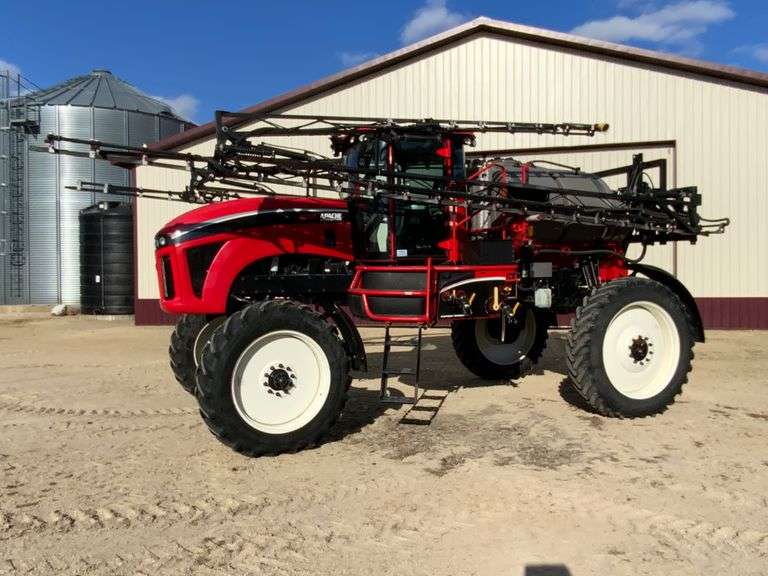 2014 Apache AS1025 Self Propelled Sprayer, 1,000-gal Tank, 80ft Boom, Ag Le